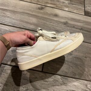 Splendid White Low-Top Casual Sneakers - Cream Accents